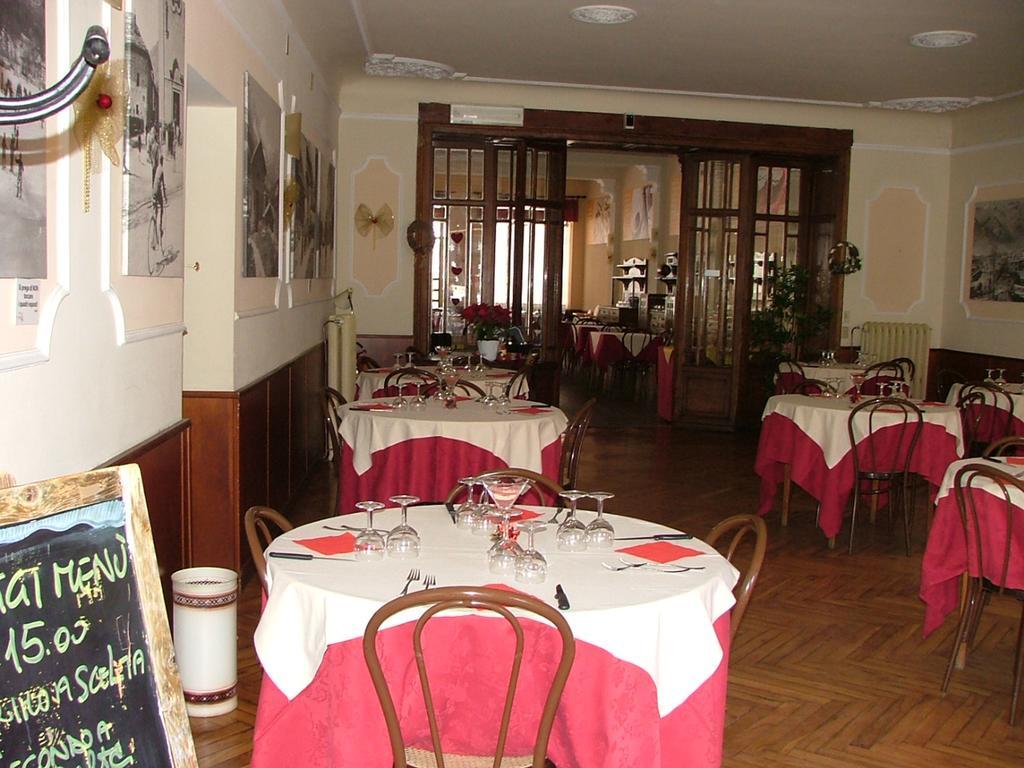 Hotel Sommeiller Bardonecchia Exterior photo